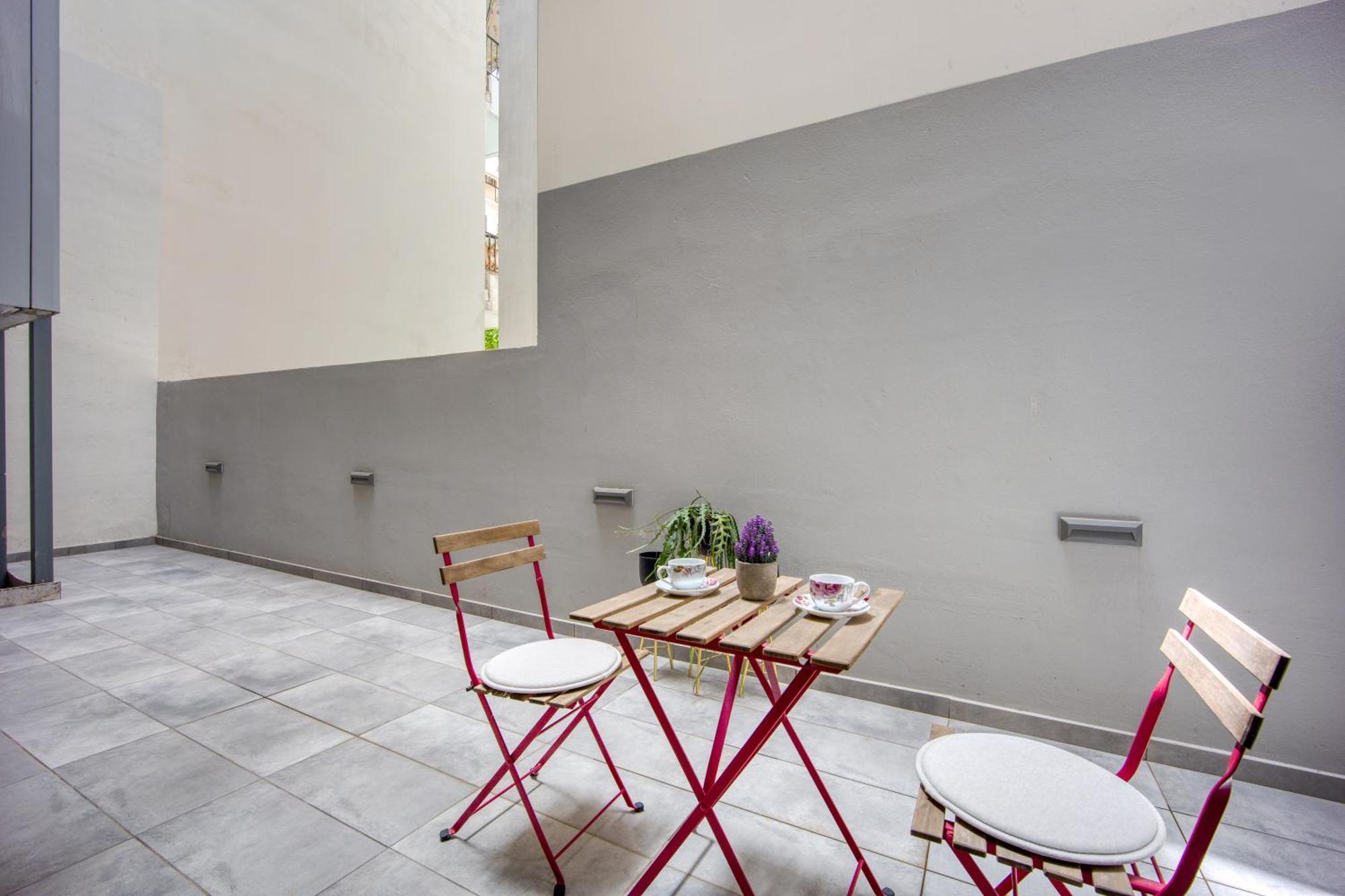 Ferienwohnung Pagrati/Hilton Area, Bentzi Athen Exterior foto
